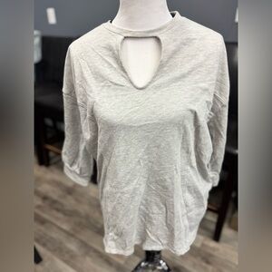 Women’s NWOT Cherish Top Size Large Sweatshirt Material MSRP $40